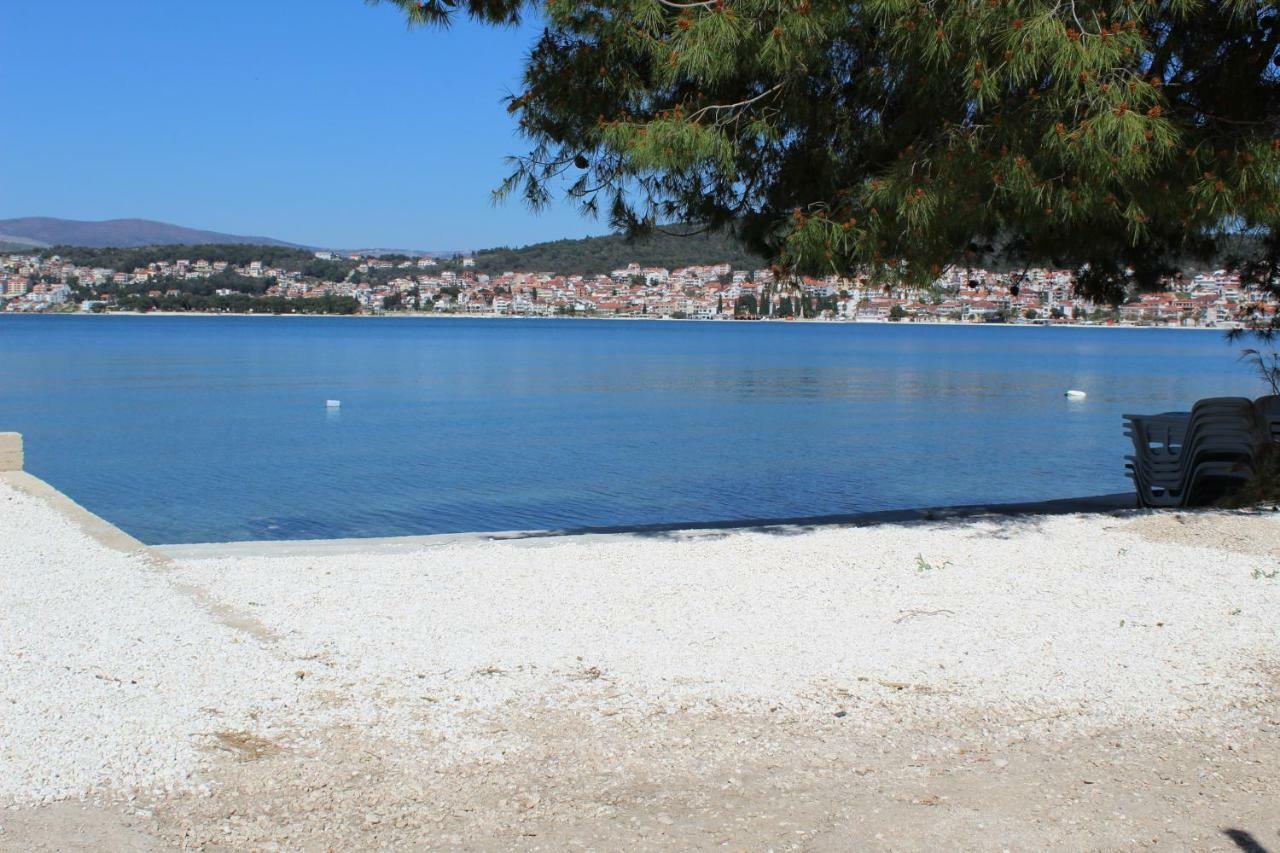 Apartments Silva With A View Of Sea Trogir Zewnętrze zdjęcie