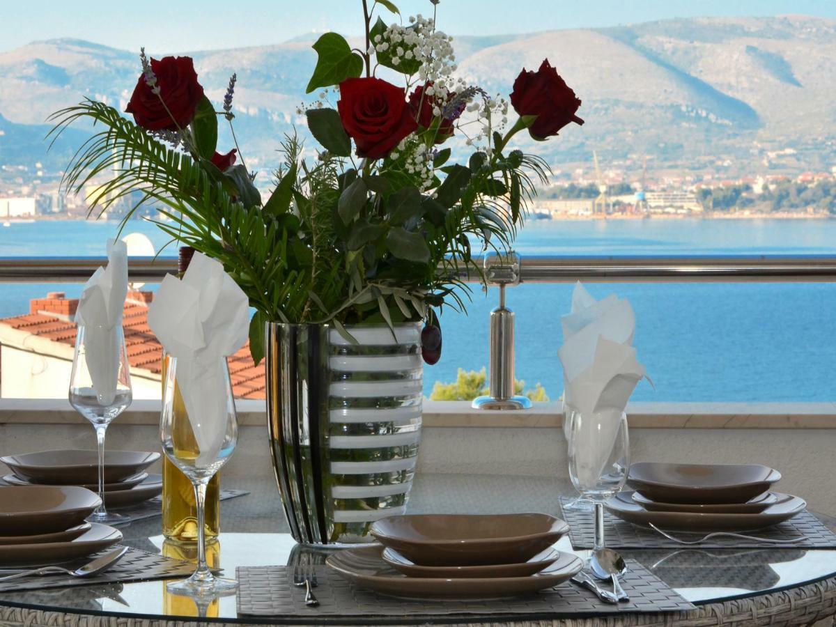 Apartments Silva With A View Of Sea Trogir Zewnętrze zdjęcie